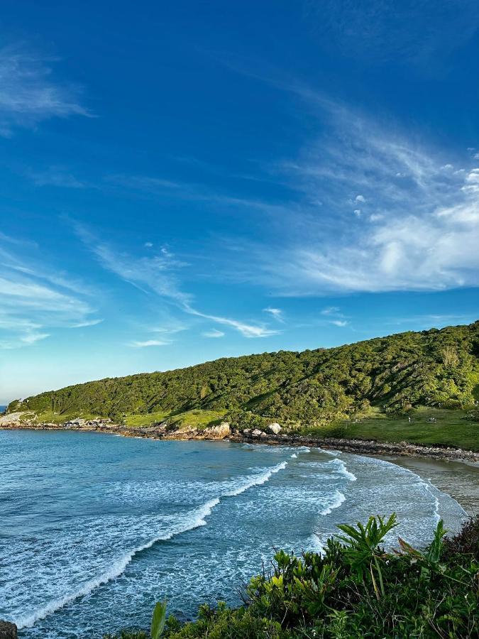 Pousada Alaia Praia do Rosa Exterior photo